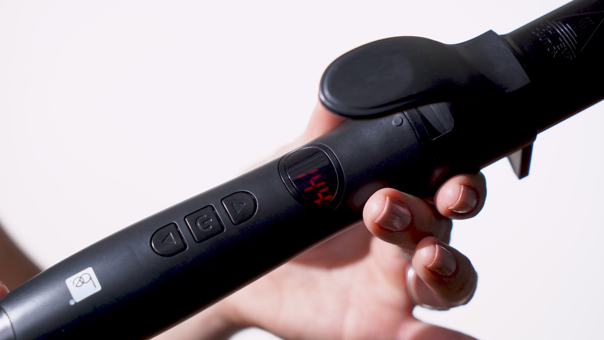 Load video: 1.25" Digital Extra Long Curling Iron
